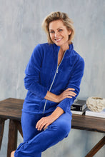 Last inn bildet i Galleri-visningsprogrammet, Brandtex kosedress